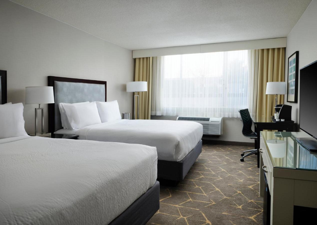Holiday Inn & Suites Boston Peabody, An Ihg Hotel Buitenkant foto