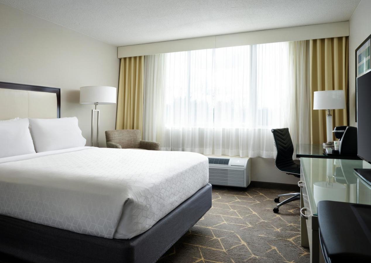 Holiday Inn & Suites Boston Peabody, An Ihg Hotel Buitenkant foto