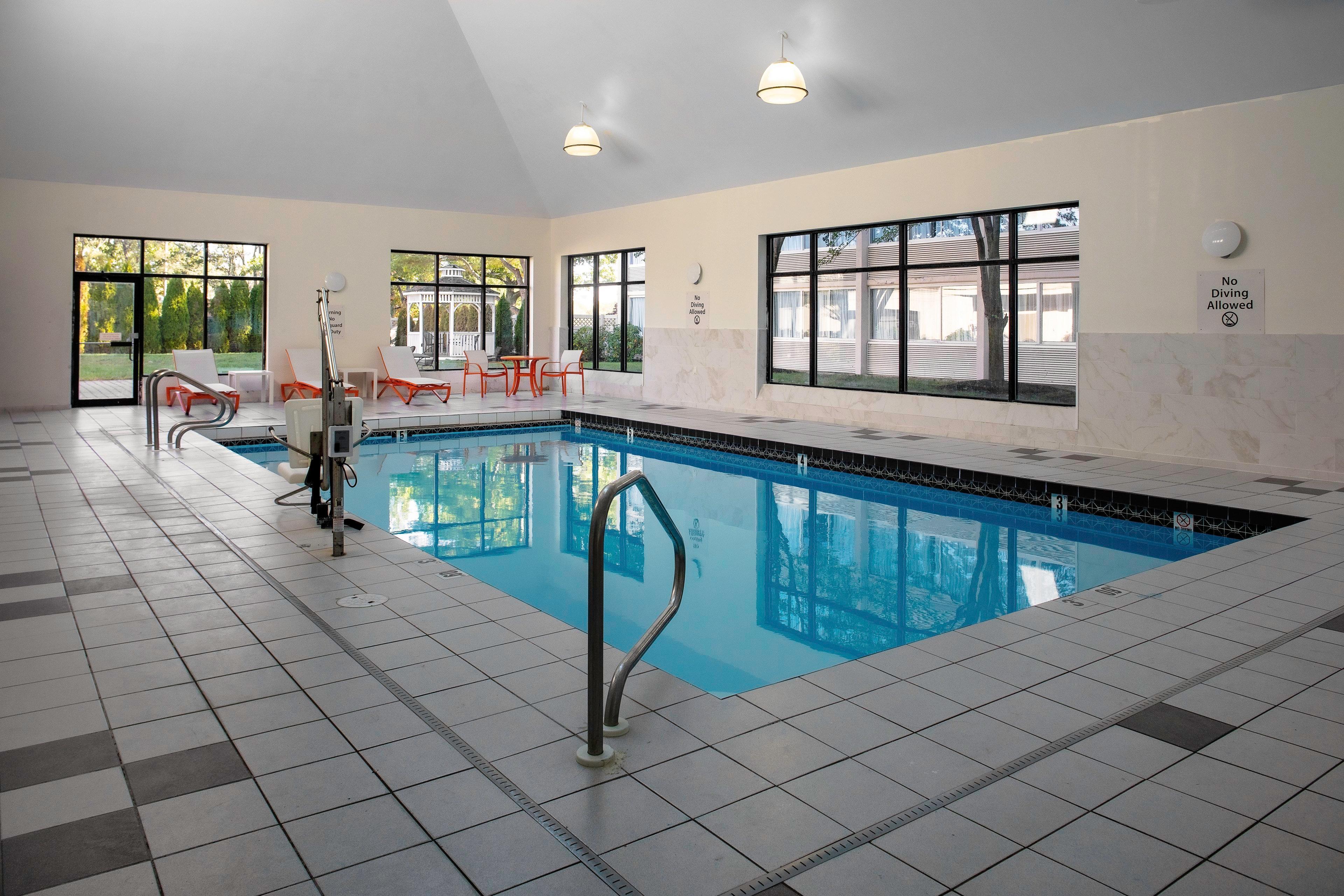 Holiday Inn & Suites Boston Peabody, An Ihg Hotel Buitenkant foto