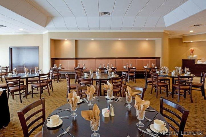 Holiday Inn & Suites Boston Peabody, An Ihg Hotel Restaurant foto